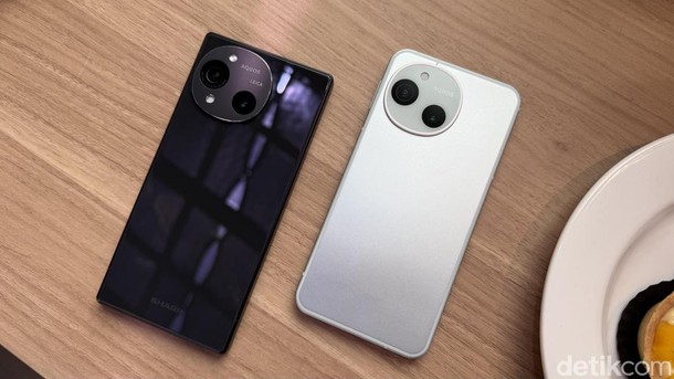 Ancaman Krisis RAM, Sharp Tidak Akan Naikkan Harga HP Tahun Depan