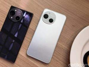 Ancaman Krisis RAM, Sharp Tidak Akan Naikkan Harga HP Tahun Depan