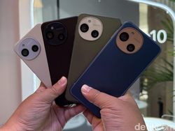 Menggenggam Sharp Aquos R10 dan sense10 yang Serupa Tapi Tak Sama