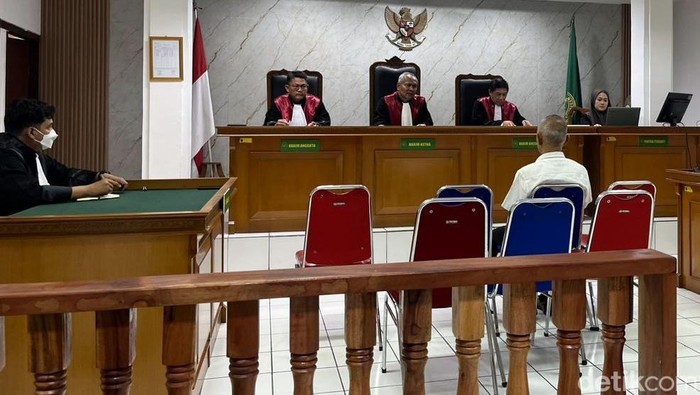 Korupsi Rp 5,1 M, Eks Bos BUMD di Karawang Divonis 2 Tahun Bui
