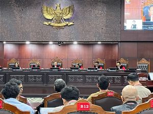 Video: MK Kabulkan Sebagian Gugatan Ariel-Armand Terkait UU Hak Cipta