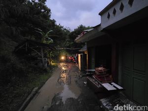 Menyesap Sunyi di Kampung Sawah Tengah Sukabumi
