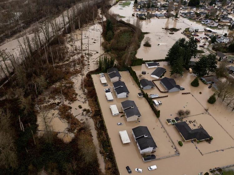 Sungai Atmosfer Terjang Washington, Permukiman Terendam Banjir