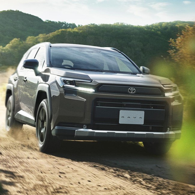 Tampang Toyota RAV4 Terbaru