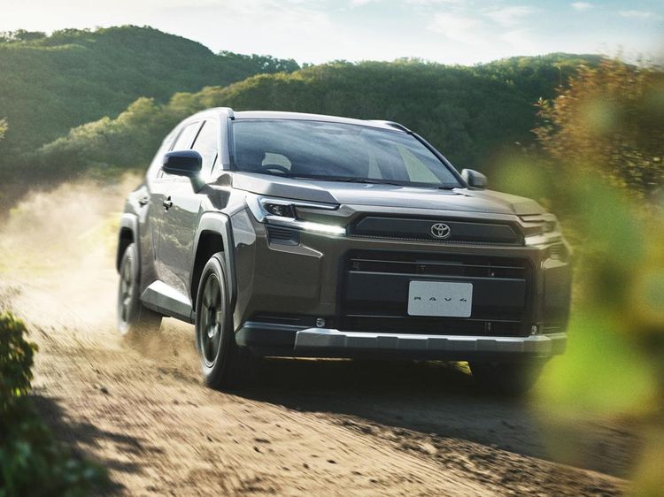 Tampang Toyota RAV4 Terbaru