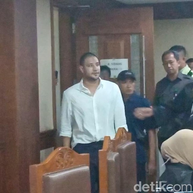 Penampilan Ammar Zoni Disebut Turun 15 Kg Sejak Ditahan di Nusakambangan