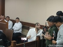 Saat Ammar Zoni Ditegur Hakim Usai Kepergok Ngobrol dengan Adik di Sidang
