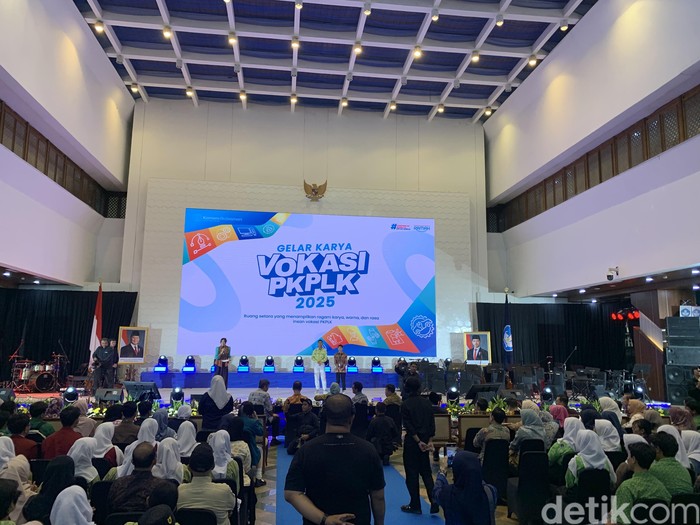 Anak SMK Pamer Karya di Vokasi PKPLK