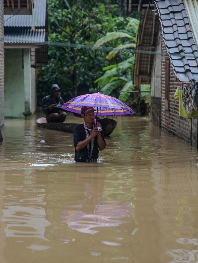 Banjir Rendam Tiga Kecamatan di Kabupaten Serang