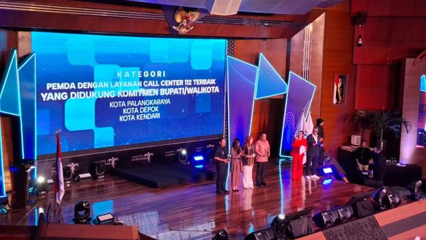 Call Center Kendari diganjar penghargaan nasional sebagai layanan aduan terbaik oleh Komdigi. Dokumen Istimewa