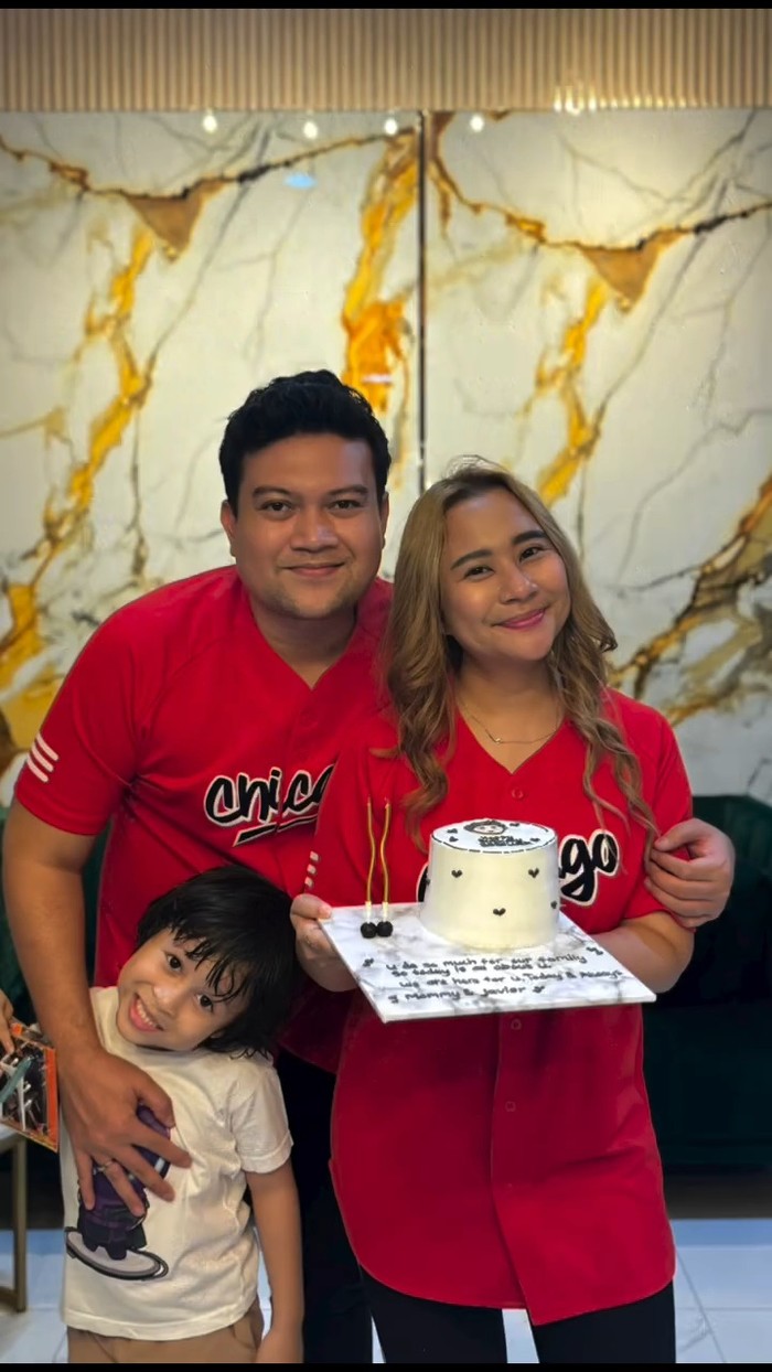 Sudahi Perang, Chikita Meidy Bagi Momen Eks Suami Ketemu Anak Usai Pergi 6 Bulan