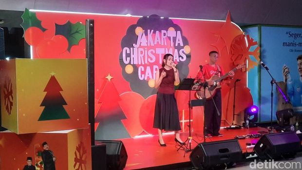 Christmas Carol di Stasiun MRT Blok M, Jakarta Selatan (Rachma Indira/detikcom) Christmas Carol di Stasiun MRT Blok M, Jakarta Selatan (Rachma Indira/detikcom)