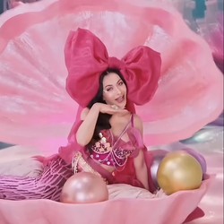 Denada Punya Penampilan Baru, Cerita Diri Sendiri di Gotaki