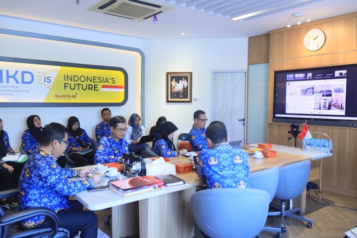 Dukcapil Terbitkan 9.954 Dokumen Kependudukan di Tengah Bencana Sumatera