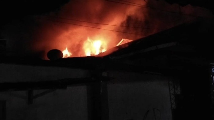 Dua Rumah di Lubuklinggau Terbakar, Pemilik Rumah Terluka