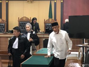 Sri Purnomo Didakwa Selewengkan Dana Hibah Rp 10 M buat Kampanye Kustini-Danang