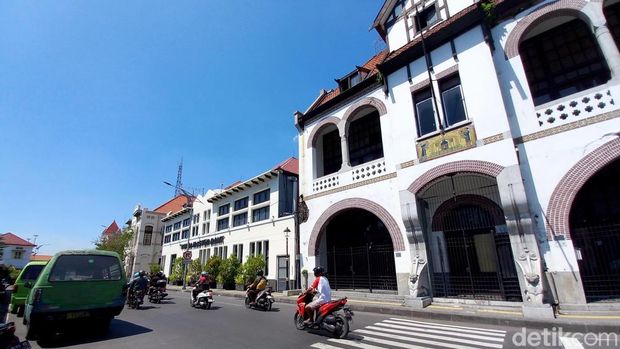 Gedung Singa Surabaya Gedung Singa Surabaya
