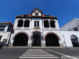 Gedung Singa: Gedung Pertama Anti-Kolonialisme Karya Arsitek Belanda