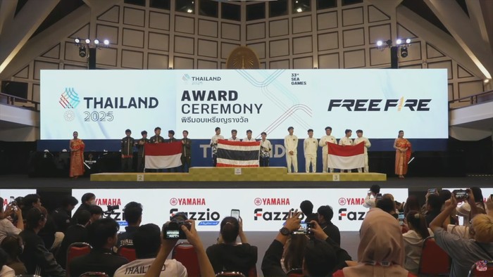 Timnas Indonesia tampil luar biasa di nomor pertandingan Free Fire SEA Games 2025. Mereka berhasil meraih dua medali, yakni perak dan perunggu.