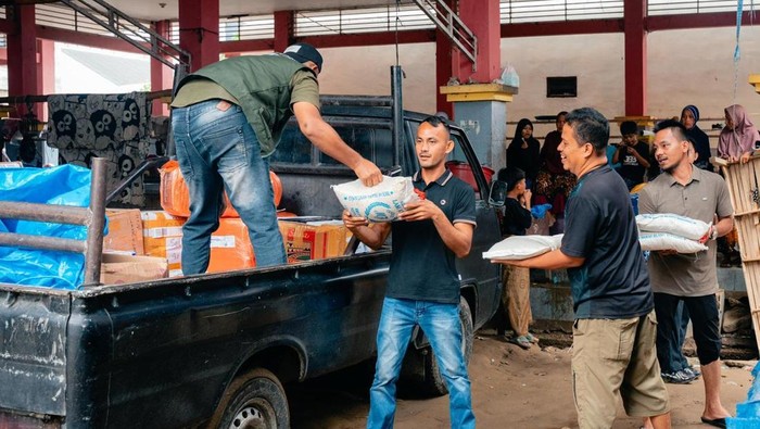 inJourney Group Salurkan Bantuan untuk Pemulihan Korban Banjir di Sumatera