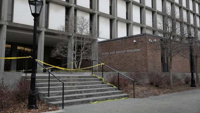 The Barus & Holley engineering building remains closed as the manhunt continues for the gunman, following a shooting at Brown University in Providence, Rhode Island, U.S. December 17, 2025.  REUTERS/Taylor Coester