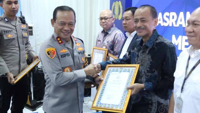 Kapolda Metro Resmikan Asrama dan Mes Polri, Wujudkan Kesejahteraan Personel