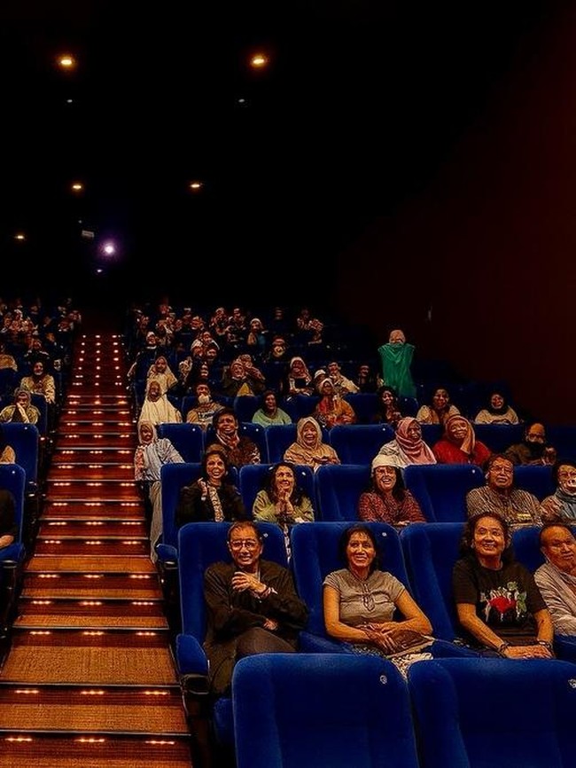 Komunitas Birth Club Indonesia Nobar Film Suka Duka Tawa, Rasanya Campur Aduk!