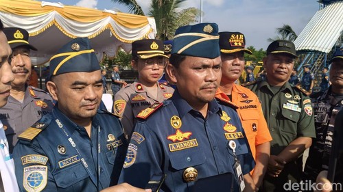 Kepala KSOP Benoa Aprianus Hangki saat ditemui di Pelabuhan Benoa, Bali pada Kamis (18/12/2025).