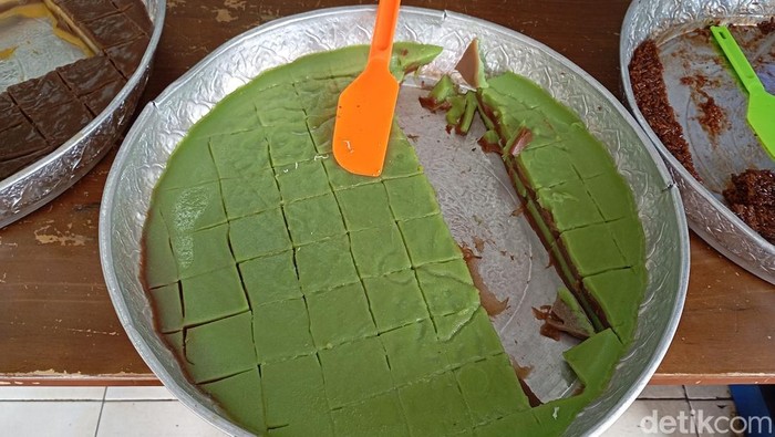 Mencicipi Kue Talam Khas Padangsidimpuan di Medan