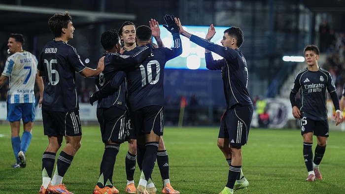 TALAVERA DE LA REINA, SPAIN - DECEMBER 17: Kylian Mbappe of Real Madrid CF celebrates a goal during the Spanish Cup, Copa del Rey, Round of 16 football match played between CF Talavera and Real Madrid at El Padro Stadium on December 17, 2025, in Talavera de la Reina, Toledo, Spain. (Photo By Irina R. Hipolito/Europa Press via Getty Images)