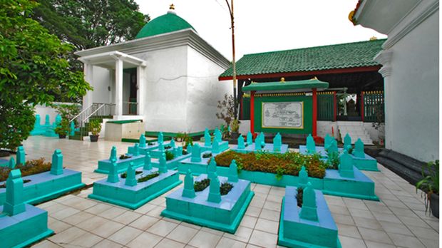 Makam Kawah Tengkurep Makam Kawah Tengkurep
