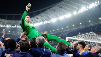 Aksi Gila Safonov Tepis 4 Penalti di final Piala Interkontinental