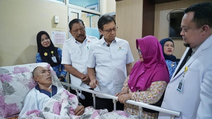 Menkes Kunjungi RSUD M Yunus Bengkulu, Janjikan Bantuan Alkes