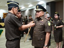 Kajati Jabar Lantik Abun Hasbulloh Syambas Jadi Kajari Kota Bandung