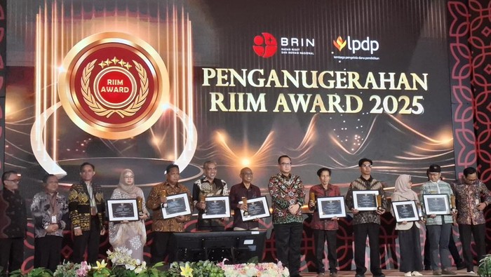 BRIN Beri Penghargaan 8 Periset Berprestasi di RIIM 2025, Ada dari ITS
