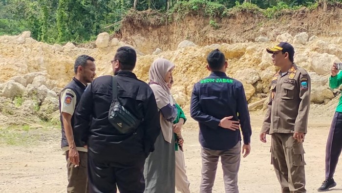 Pemprov Jabar Tutup Dua Tambang Ilegal di Pangandaran