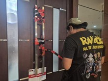 KPK OTT di Bekasi, Ruang Kerja Bupati Disegel