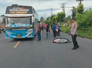 Pemotor di Prabumulih Tewas Ditabrak Bus Saat Hendak Belok Arah