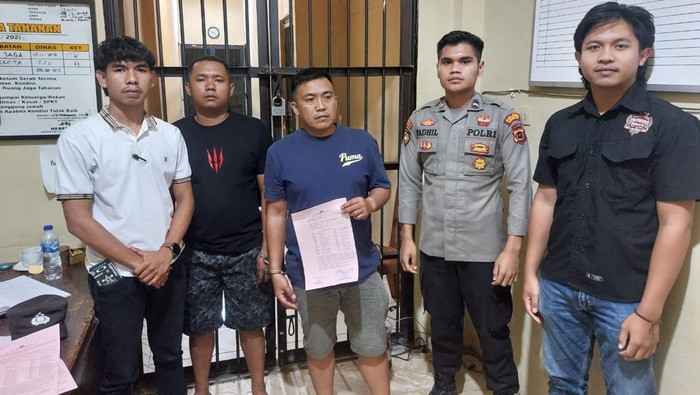 Dua Debt Collector di Jambi Ditangkap Usai Keroyok Nasabah Saat Tarik Mobil