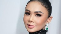 Konon Yuni Shara diterpa berita hoax terkait Maia Estianty dengan Irwan Mussry. (Foto: dok Instagram yunishara36)