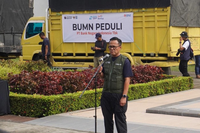 Relawan BNI Gabung Aksi BUMN Peduli, Bantu Penanganan Bencana di Aceh