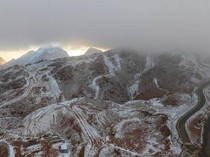 Arab Saudi Berselimut Salju