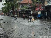 Hujan Deras, Jalan Letda Ngurah Putra Jadi Kolam