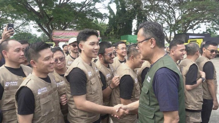 Bantuan Logistik Tembus 125 Ton, 100 Relawan BSI Kembali Berangkat ke Aceh