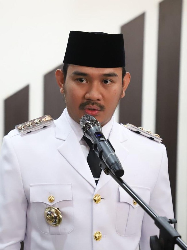 Lihat Lebih Dekat Rumah Klaster Pribadi Disebut Milik Ade Kuswara