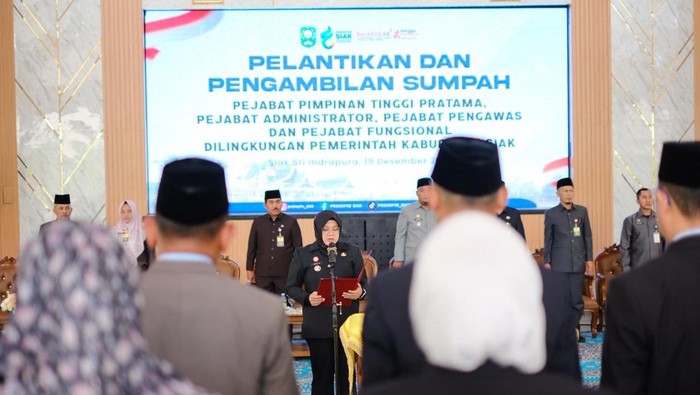 Sejarah Baru di Riau, Bupati Siak Afni Zulkifli Lantik Jaksa Jadi Kabag Hukum