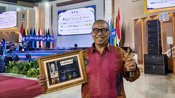 CEO detikNetwork Raih Penghargaan Top 100 Alumni IPB Prominent