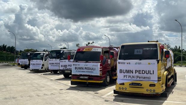 Danantara Indonesia bersama Badan Pengaturan Badan Usaha Milik Negara (BP BUMN) mengerahkan 1.066 relawan serta dukungan 109 armada truk pembawa bantuan kemanusiaan untuk mendukung penanganan tanggap darurat dan pemulihan bencana di sejumlah wilayah terdampak,