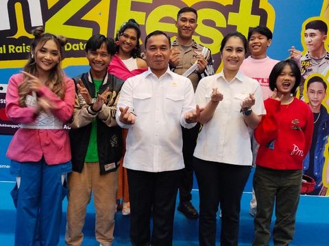 Fajar Sadboy isi GenZ Fest, kasih pesan buat generasi Z.