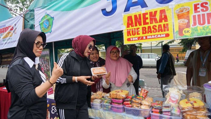 Festival Bandeng dan Udang Sidoarjo 2025 Resmi Dibuka